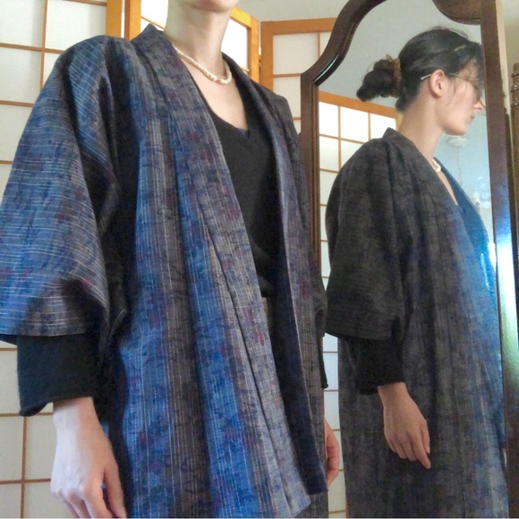 Authentic Vintage Japanese Navy Blue Kimono Robe with Maple Leaves Cotton Blend - Picture 12 of 12